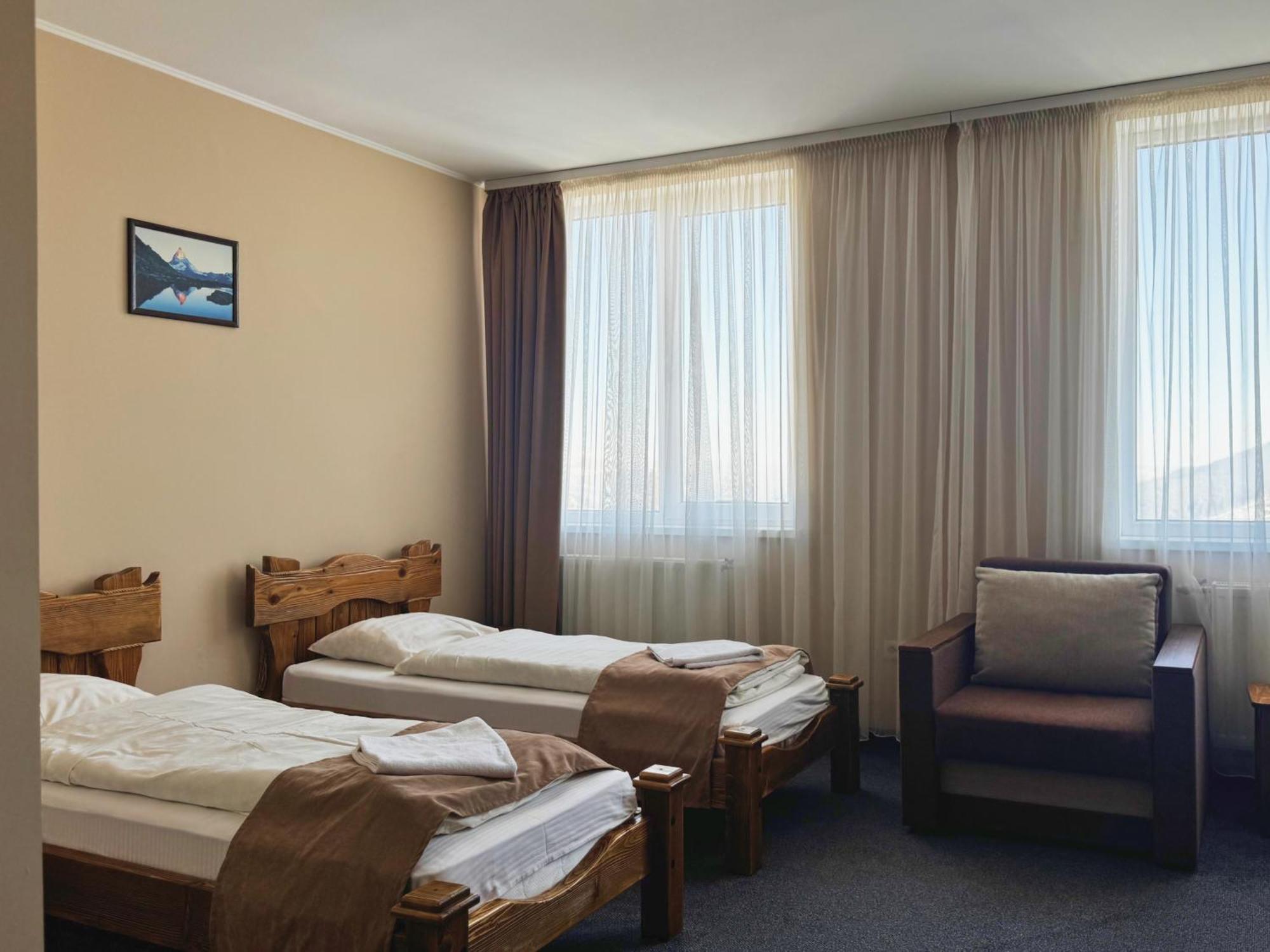 Vershyna Hotel *